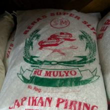 BERAS IKAN PIRING 5 KG